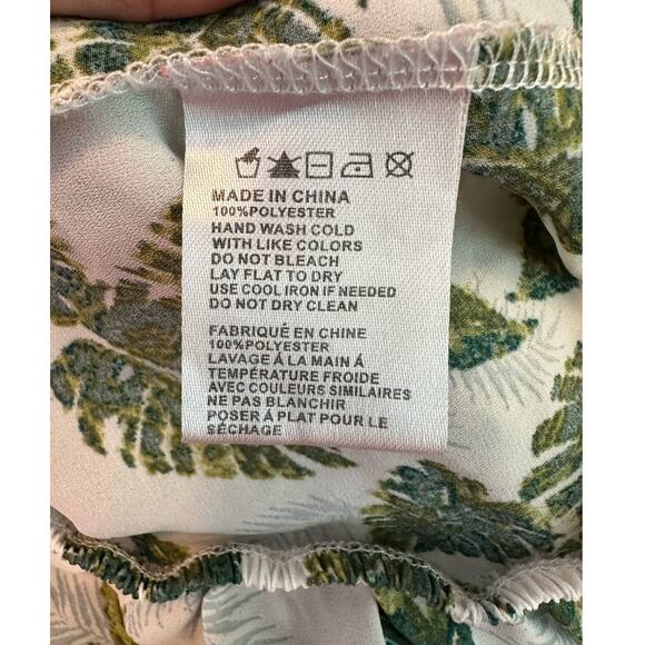 Paper Crane white green palms print off shoulder ruffled crop top size Large - Picture 4 of 11